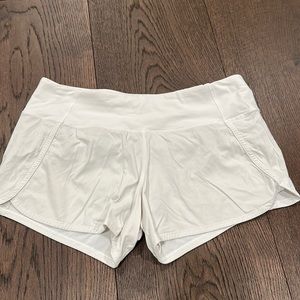 LULULEMON SHORTS